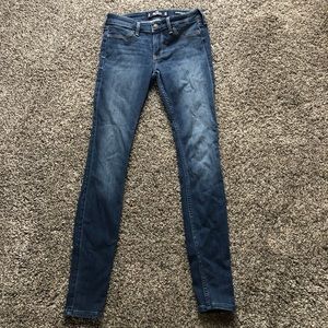 Hollister women’s jeans size 25
